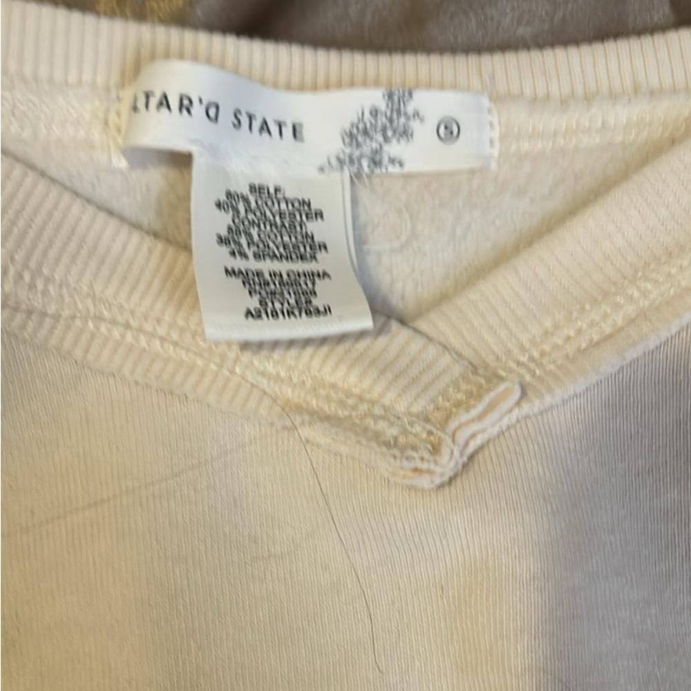 Alter’d State Cropped Vneck